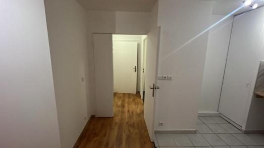 For rent Argenteuil 1 room 25 m2 Val d'Oise (95100) photo 4