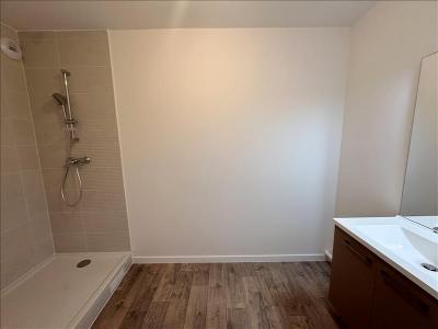 For rent Carrieres-sous-poissy 4 rooms 74 m2 Yvelines (78955) photo 1
