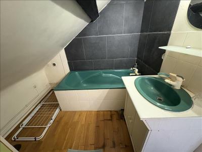 For rent Meaux 2 rooms 42 m2 Seine et marne (77100) photo 3