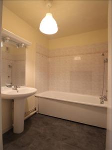 Louer Appartement 56 m2 Courdimanche