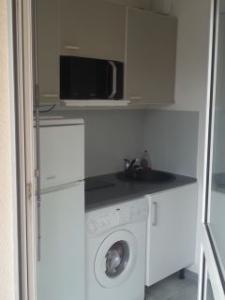 For rent Bordeaux 2 rooms 31 m2 Gironde (33000) photo 2