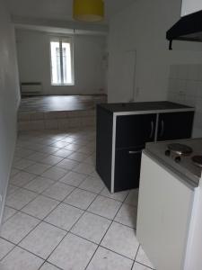For rent Bordeaux 3 rooms 58 m2 Gironde (33000) photo 0