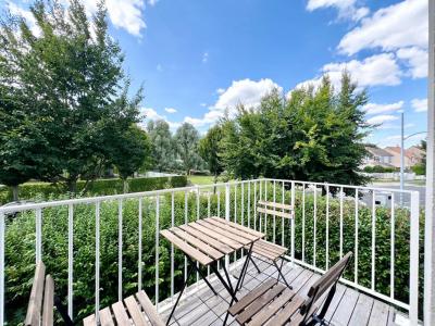 For sale Sainte-genevieve-des-bois 3 rooms 61 m2 Essonne (91700) photo 0