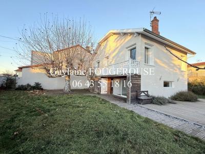 For sale Bonson 5 rooms 128 m2 Loire (42160) photo 2