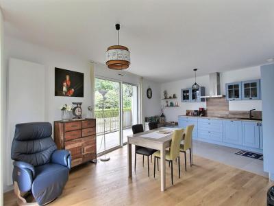 For sale Vannes 3 rooms 87 m2 Morbihan (56000) photo 2