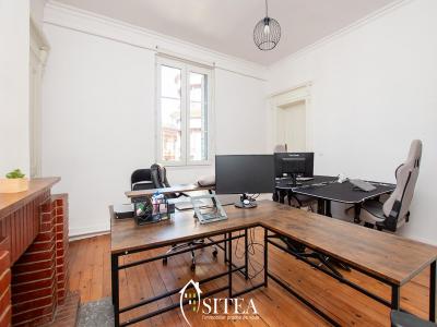 For sale Toulouse 4 rooms 135 m2 Haute garonne (31000) photo 4