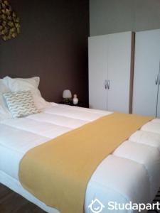 For rent Limoges 1 room 10 m2 Haute vienne (87100) photo 2