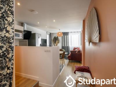Louer Appartement 10 m2 Begles
