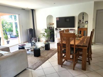 For sale 4 rooms 130 m2 Herault (34480) photo 2