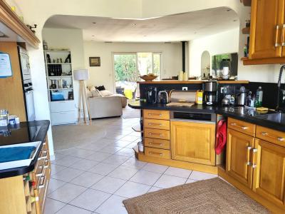 For sale 4 rooms 130 m2 Herault (34480) photo 3