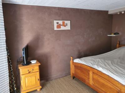 For sale 4 rooms 85 m2 Herault (34530) photo 3