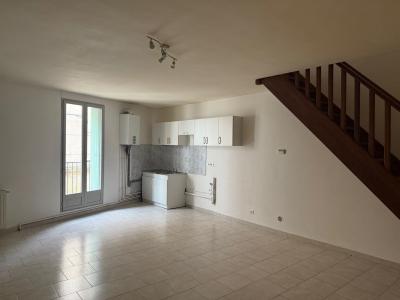 For sale 4 rooms 82 m2 Herault (34530) photo 0