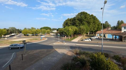 For sale Fleurance 11 rooms 240 m2 Gers (32500) photo 2