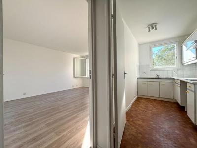 For sale Maisons-alfort 2 rooms 51 m2 Val de Marne (94700) photo 0