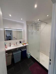 For sale Tourcoing 4 rooms 89 m2 Nord (59200) photo 3