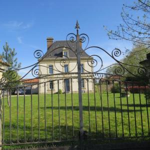 For sale Foussais-payre 11 rooms 255 m2 Vendee (85240) photo 0