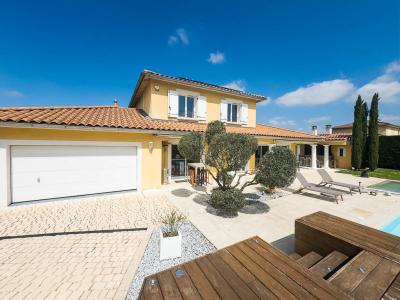 For sale Saint-laurent-de-mure 6 rooms 137 m2 Rhone (69720) photo 1