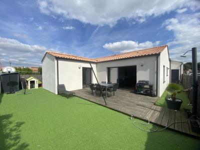 For sale Longeville-sur-mer 5 rooms 111 m2 Vendee (85560) photo 0