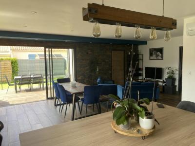 For sale Longeville-sur-mer 5 rooms 111 m2 Vendee (85560) photo 4