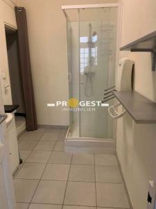 Louer Appartement Beaurecueil 966 euros