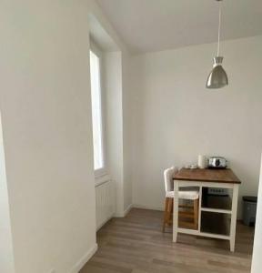 For rent Marseille-5eme-arrondissement 1 room 32 m2 Bouches du Rhone (13005) photo 1