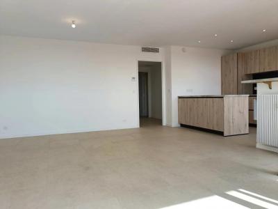 For sale Saint-laurent-du-var 3 rooms 74 m2 Alpes Maritimes (06700) photo 4