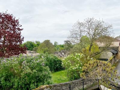 For sale 4 rooms 100 m2 Saone et loire (71100) photo 2