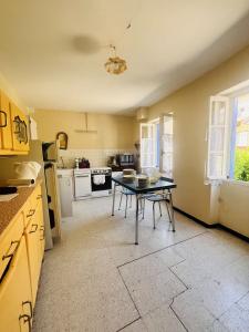 For sale A 20 MIN DE GOUDARGUES 4 rooms 83 m2 Gard (30630) photo 1