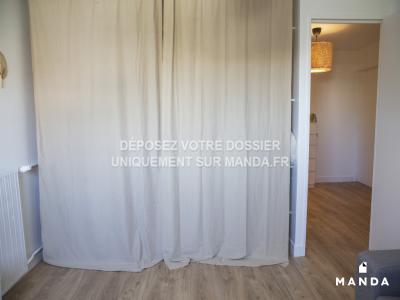 Louer Appartement 24 m2 Evry