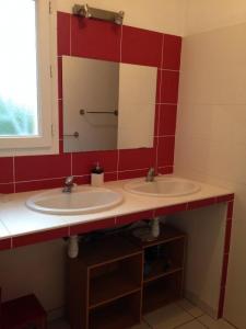 For rent Pessac 1 room 11 m2 Gironde (33600) photo 1