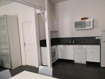 For rent Bordeaux 1 room 34 m2 Gironde (33000) photo 0