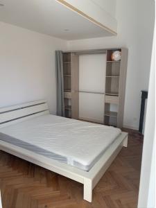 For rent Bordeaux 4 rooms 60 m2 Gironde (33000) photo 3