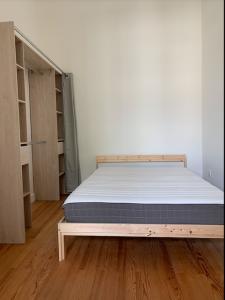 For rent Bordeaux 4 rooms 60 m2 Gironde (33000) photo 4