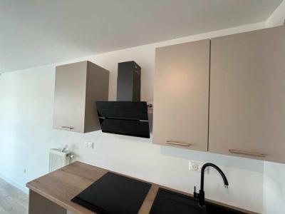 For rent Reims 2 rooms 41 m2 Marne (51100) photo 1