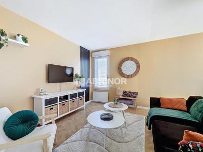 For sale Lille 2 rooms 54 m2 Nord (59000) photo 2