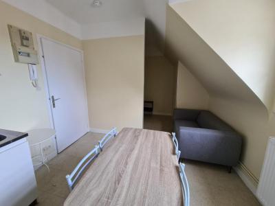 For rent Creusot 1 room 15 m2 Saone et loire (71200) photo 2