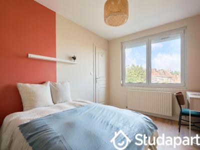 Louer Appartement 10 m2 Lille