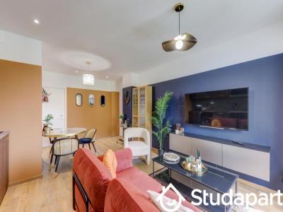 For rent Villeurbanne 1 room 61 m2 Rhone (69100) photo 1