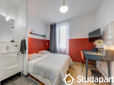For rent Villeurbanne 1 room 61 m2 Rhone (69100) photo 4