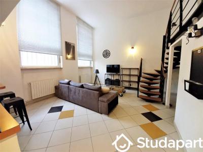 For rent Lyon-6eme-arrondissement 1 room 11 m2 Rhone (69006) photo 0