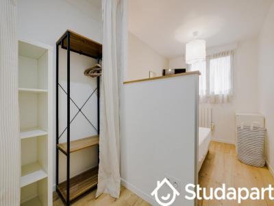 Louer Appartement 9 m2 Bouscat