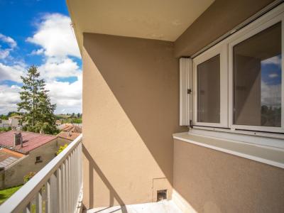For rent Clayette 4 rooms 67 m2 Saone et loire (71800) photo 2