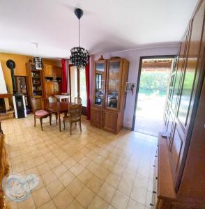 For sale Saint-christol 5 rooms 70 m2 Vaucluse (84390) photo 3