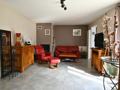 For sale Feyzin 5 rooms 110 m2 Rhone (69320) photo 4
