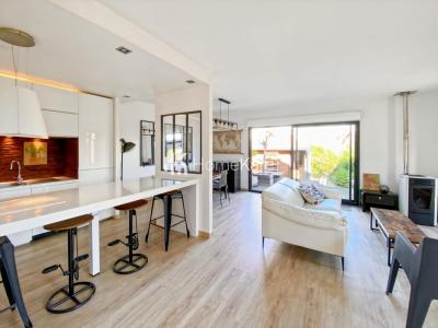 For sale Bordeaux 4 rooms 90 m2 Gironde (33000) photo 3