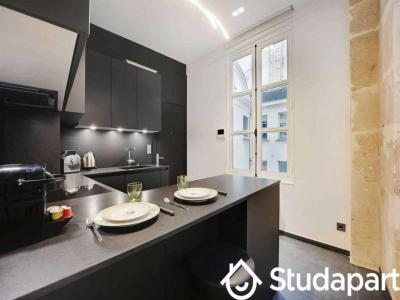 Louer Appartement Paris-4eme-arrondissement 2050 euros