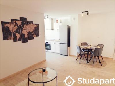 For rent Champs-sur-marne 1 room 10 m2 Seine et marne (77420) photo 1