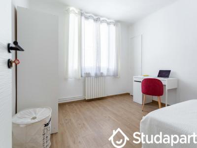 For rent Marseille-3eme-arrondissement 1 room 11 m2 Bouches du Rhone (13003) photo 3