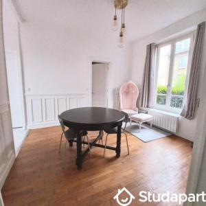 For rent Ennery PONTOISE 1 room 12 m2 Val d'Oise (95300) photo 3