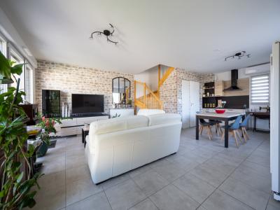 Acheter Maison Rochefort-du-gard 325000 euros